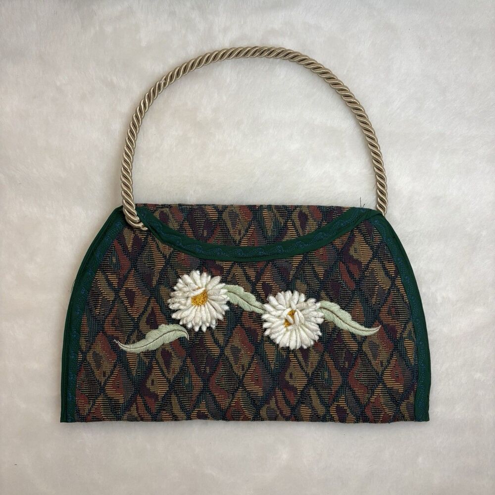 Vintage Handmade Tapestry Hand Bag/Purse With Floral Daisies